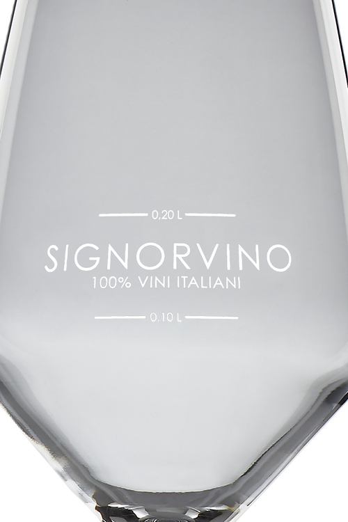 Signorvino glass